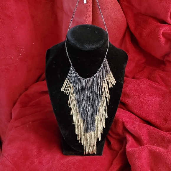 Necklace - Picture 2 of 4